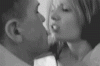 032_1000.gif